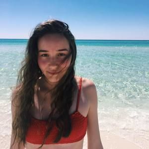 Meet your Posher, Abby